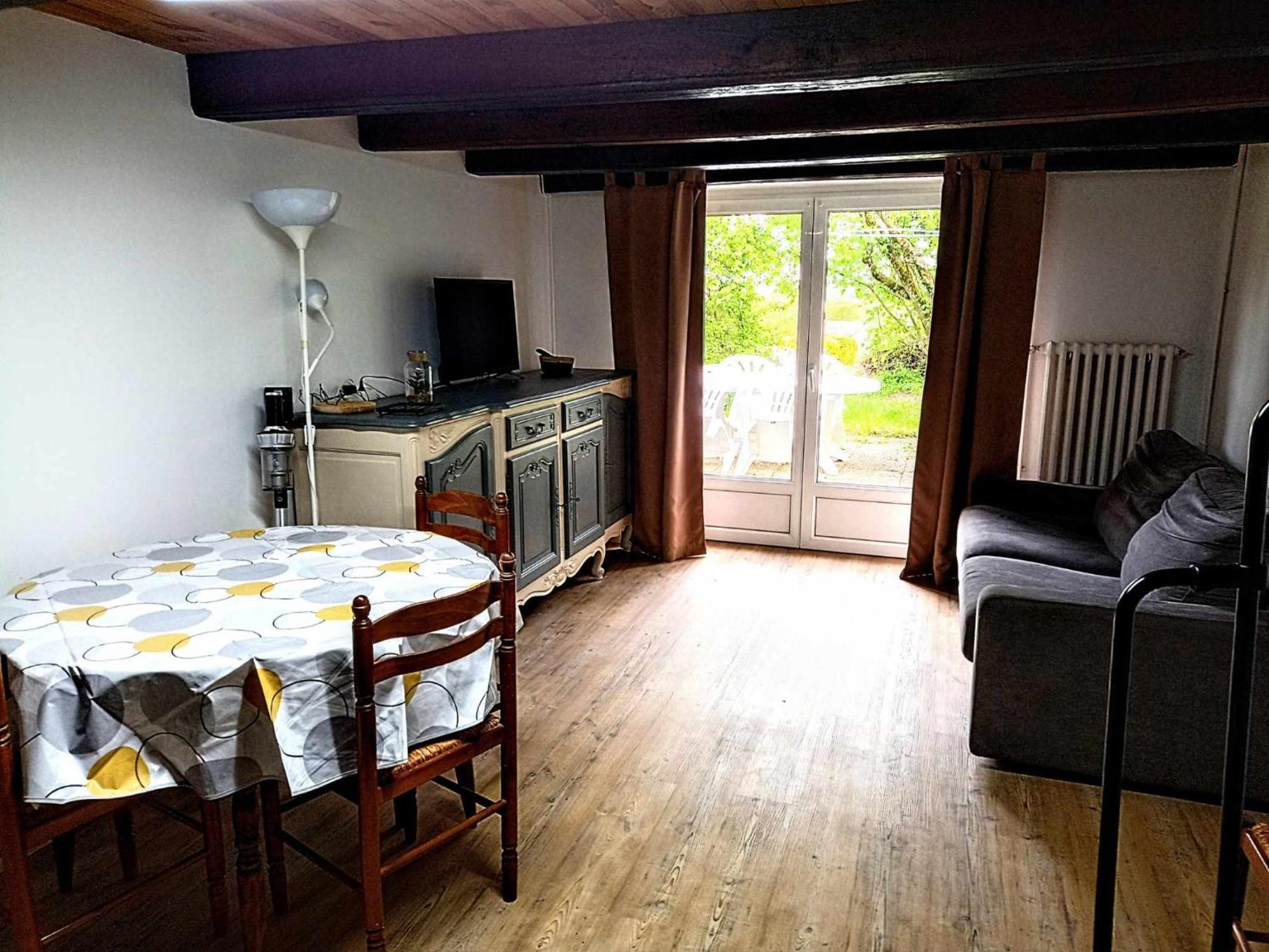 Chez Jul Hotell Bulligny Exteriör bild